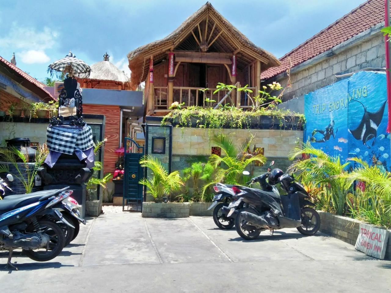 Tropical Garden Inn Batununggul Exterior photo